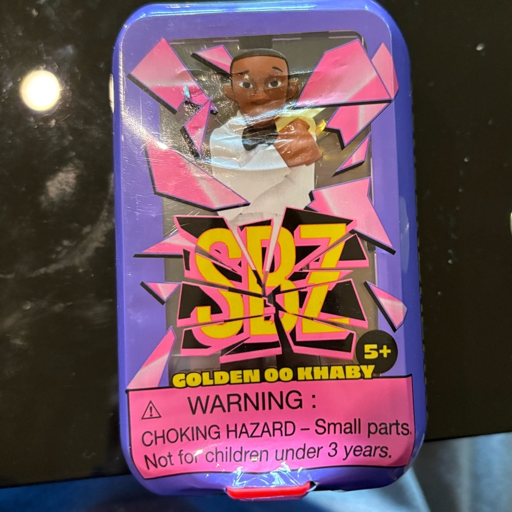 screenbreakz golden 00 Khaby Action Figure collectable